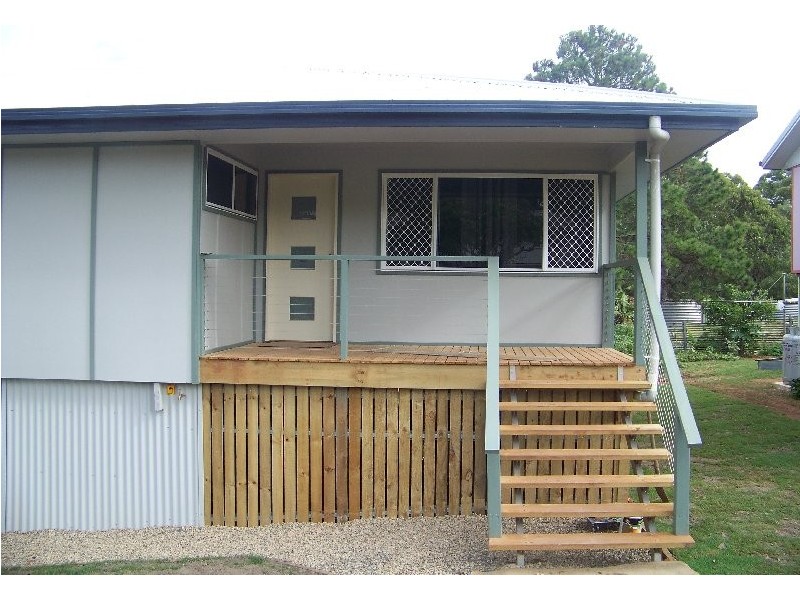 17 Michael Street, Macleay Island QLD 4184