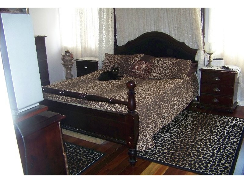 17 Coorong Street, Macleay Island QLD 4184