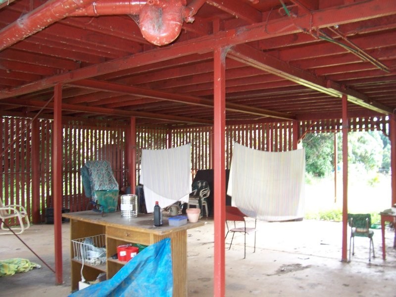 9 BETTY ST, Macleay Island QLD 4184