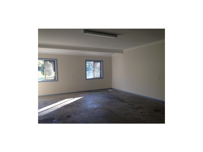 9 CITRON ST, Macleay Island QLD 4184