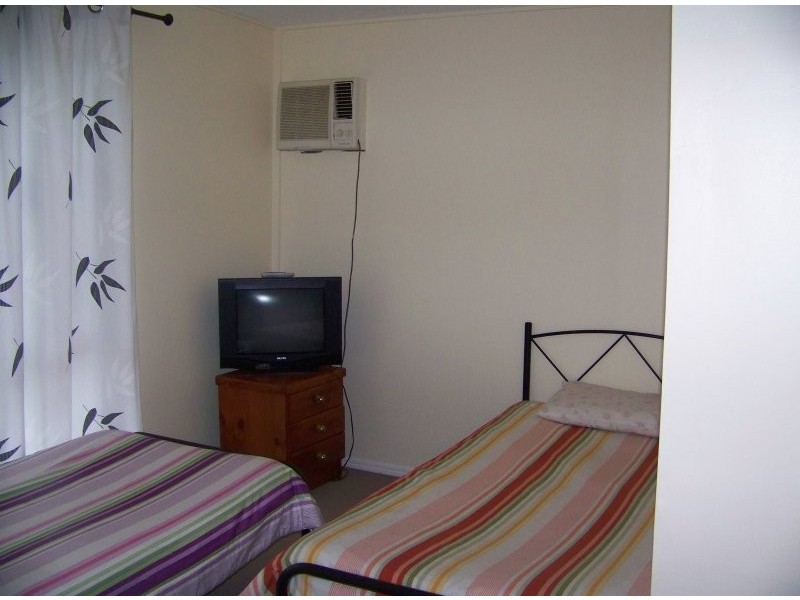 9 ARUMA st, Macleay Island QLD 4184