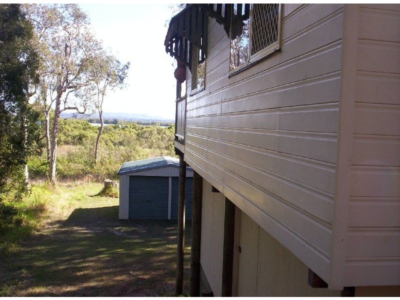 43 Piccaninny St, Macleay Island QLD 4184
