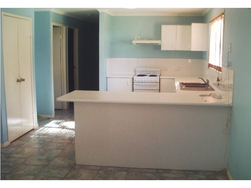 5 Kalara St, Macleay Island QLD 4184