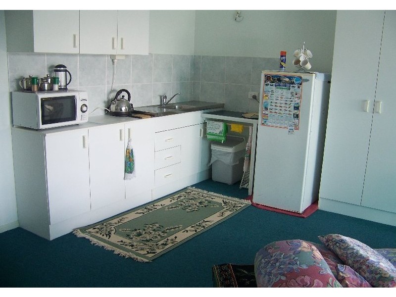 19 Coondooroopa Drive, Macleay Island QLD 4184