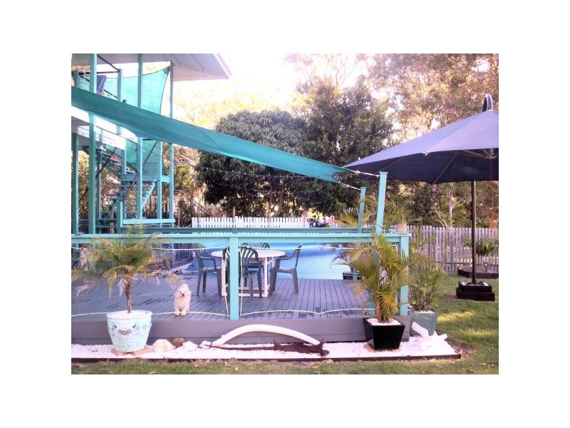 19 Coondooroopa Drive, Macleay Island QLD 4184