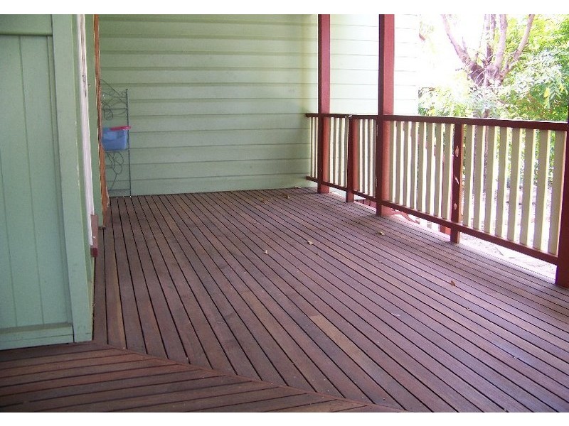 28 Vine Street, Macleay Island QLD 4184