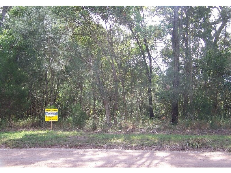15 Beelong Street, Macleay Island QLD 4184