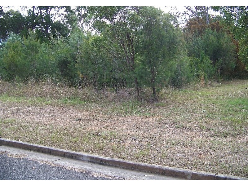 65 Francis Rd, Macleay Island QLD 4184