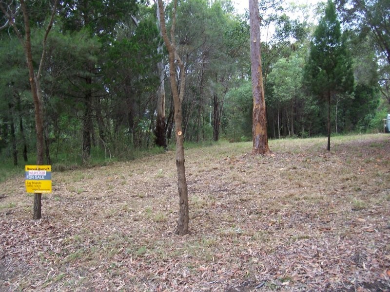 6 ATTUNGA ST, Macleay Island QLD 4184