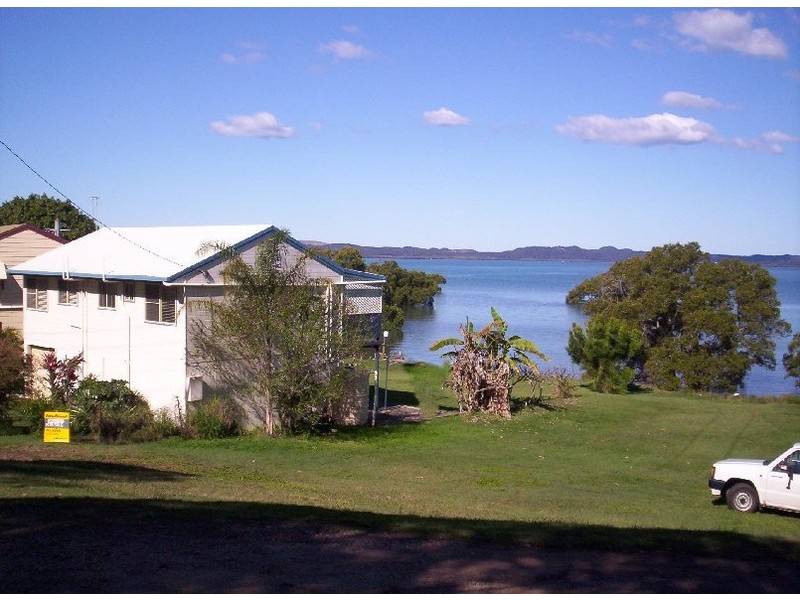 38 Coorong St, Macleay Island QLD 4184