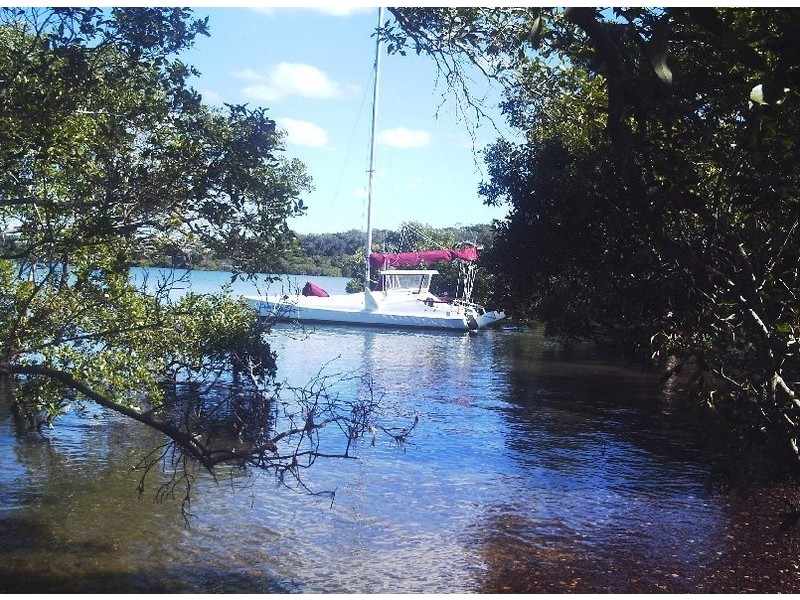 38 Coorong St, Macleay Island QLD 4184