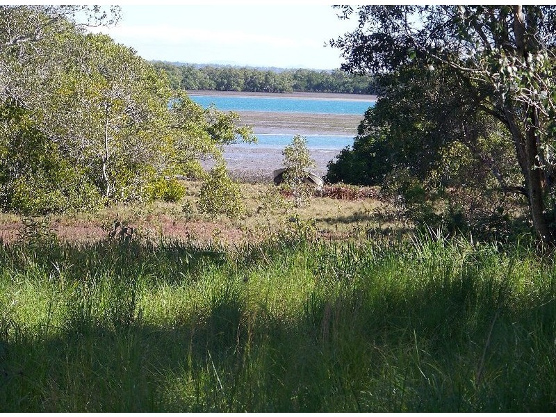 50 Charles Terrace, Macleay Island QLD 4184