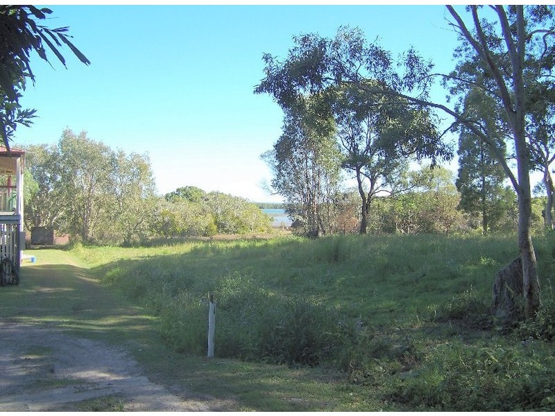 50 Charles Terrace, Macleay Island QLD 4184