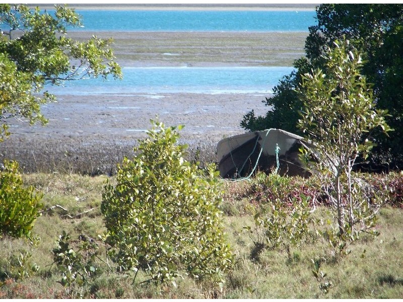 50 Charles Terrace, Macleay Island QLD 4184
