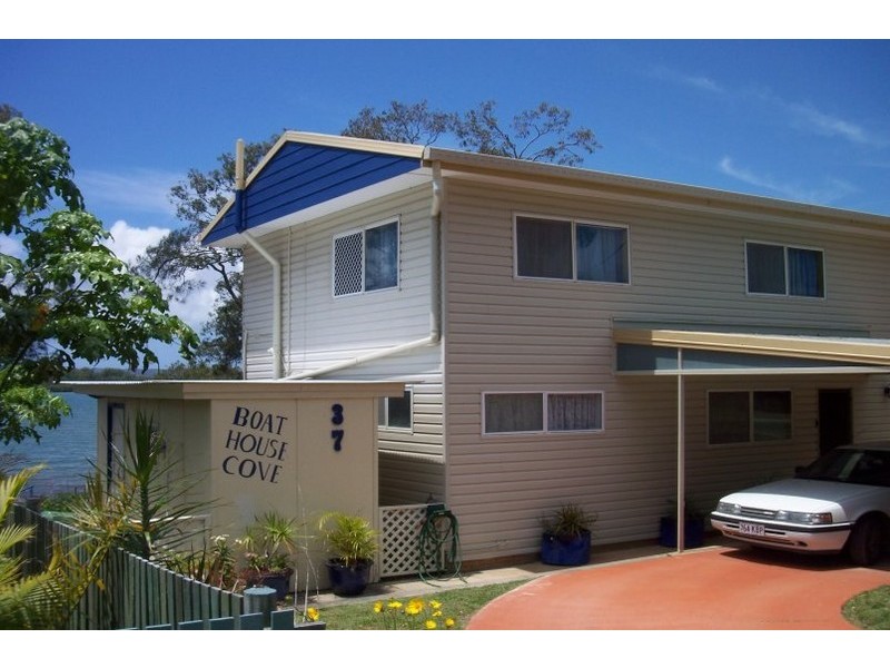 37 JAN ST, Macleay Island QLD 4184