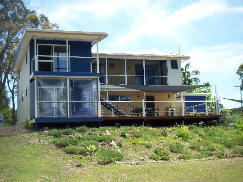37 JAN ST, Macleay Island QLD 4184