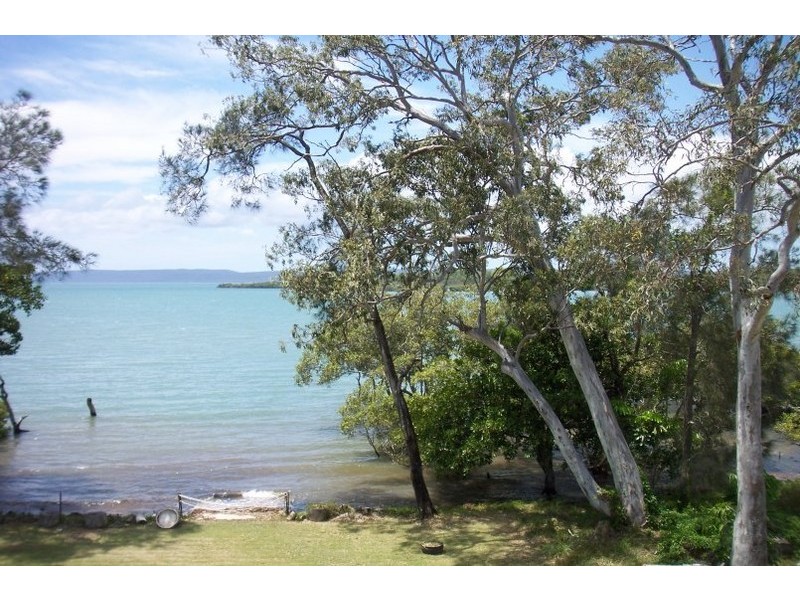 37 JAN ST, Macleay Island QLD 4184