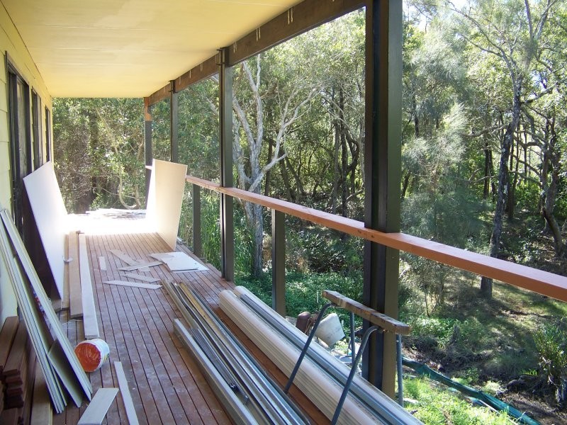 27 Beelong Street, Macleay Island QLD 4184