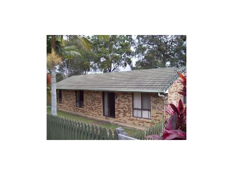 1 Undine st, Macleay Island QLD 4184