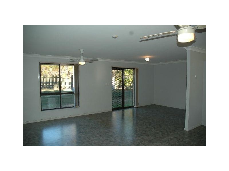 1 Undine st, Macleay Island QLD 4184