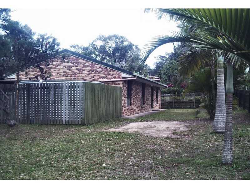 1 Undine st, Macleay Island QLD 4184