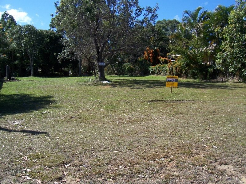 14 ALISTAIR CRT, Macleay Island QLD 4184