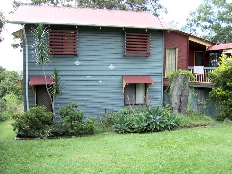 35 JAN ST, Macleay Island QLD 4184