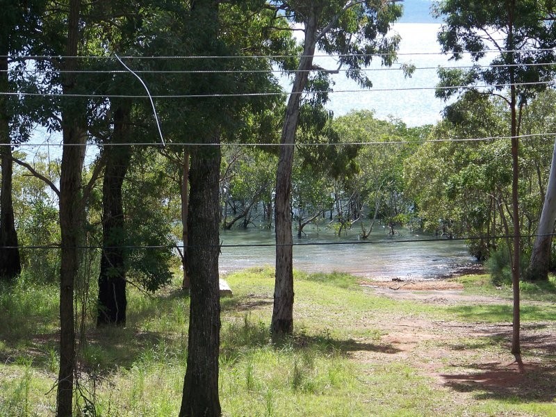 28 Blue Bay Crescent, Macleay Island QLD 4184