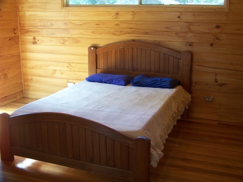 28 Blue Bay Crescent, Macleay Island QLD 4184