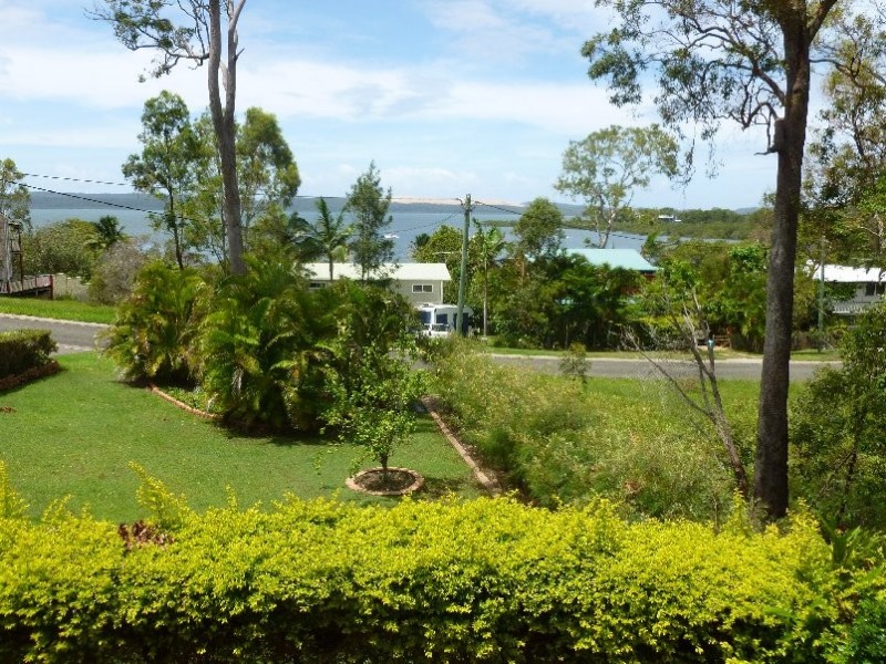 54 BEELONG ST, Macleay Island QLD 4184