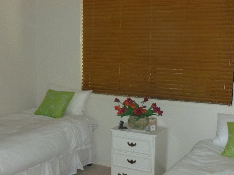 54 BEELONG ST, Macleay Island QLD 4184