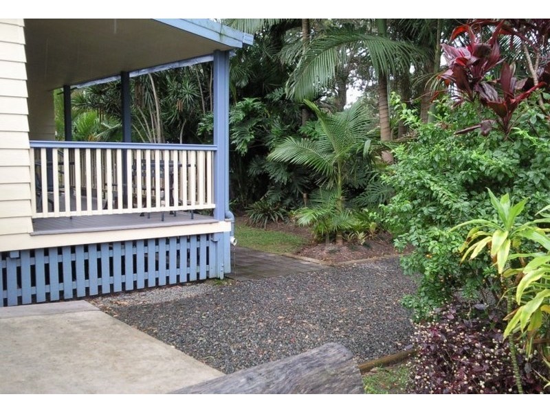 12 ORANA ST, Macleay Island QLD 4184