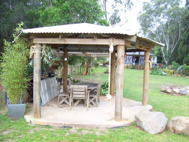 46 WESTERN RD, Macleay Island QLD 4184