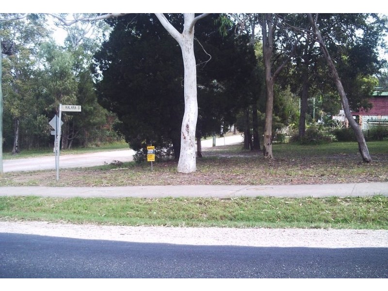 1  Kalara St, Macleay Island QLD 4184