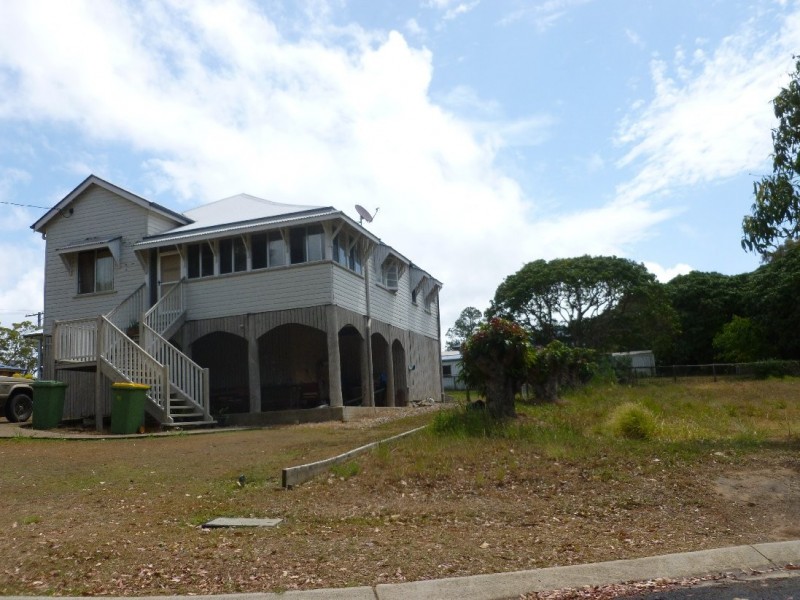3 ZELMA CRT, Macleay Island QLD 4184