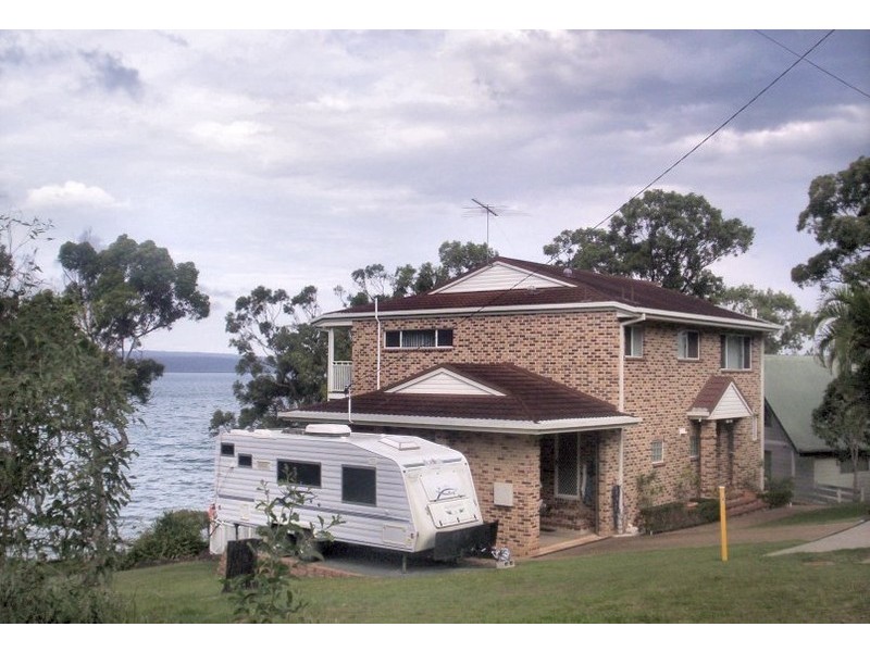 115 BEELONG ST, Macleay Island QLD 4184