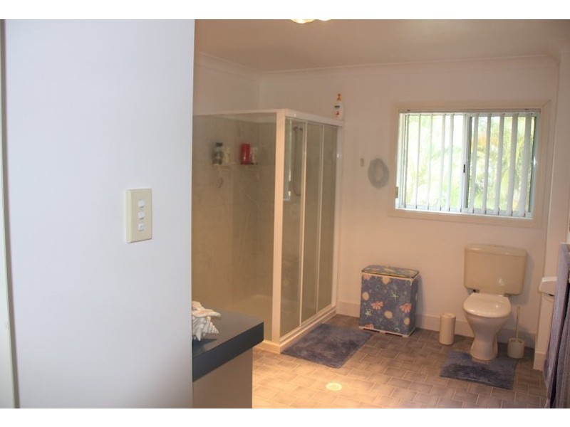 115 BEELONG ST, Macleay Island QLD 4184