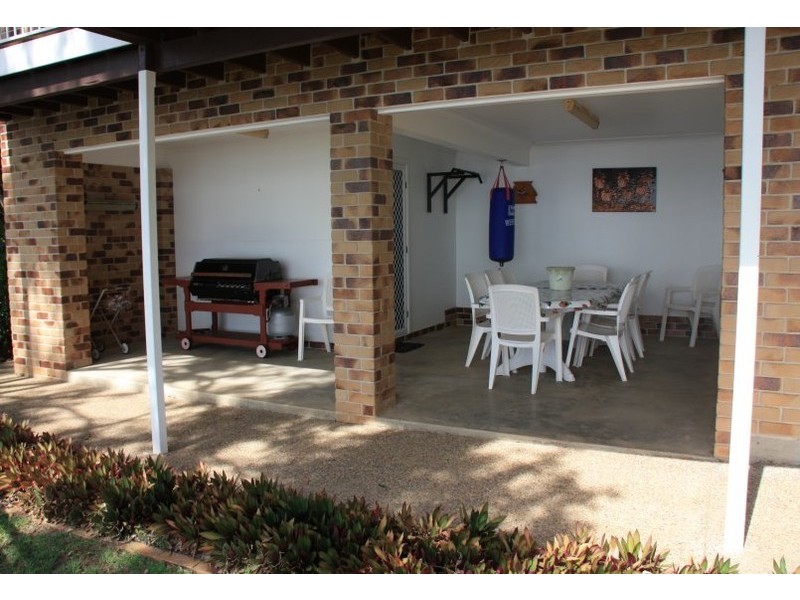 115 BEELONG ST, Macleay Island QLD 4184