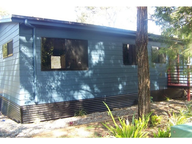 31 Kardinia Street, Macleay Island QLD 4184