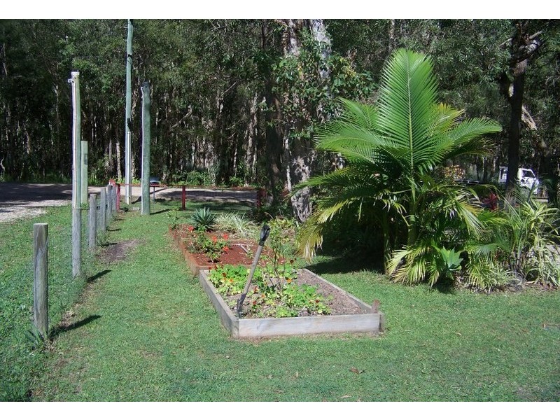 31 Kardinia Street, Macleay Island QLD 4184