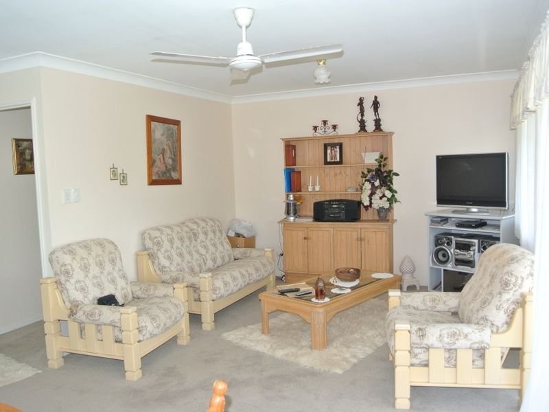 33 Orion St, Macleay Island QLD 4184