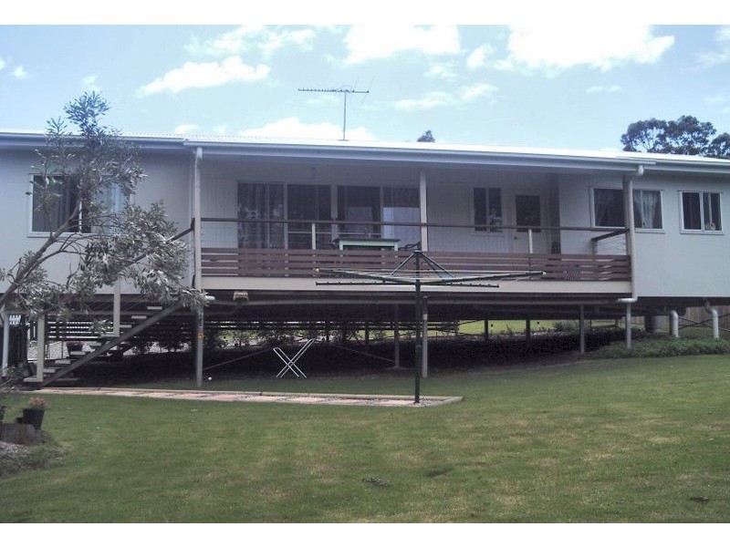 3 ALISTAIR COURT, Macleay Island QLD 4184
