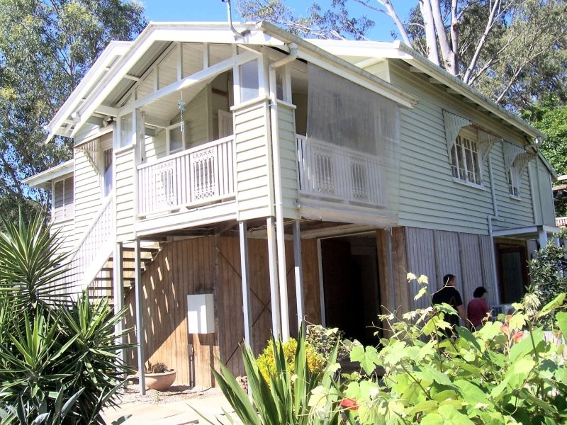 24 CITRON ST, Macleay Island QLD 4184