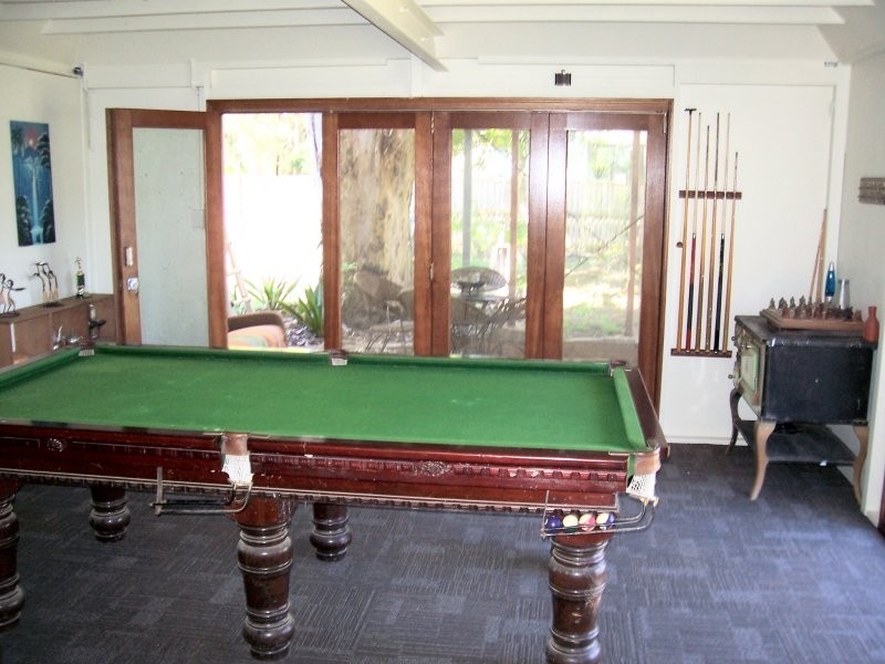 24 CITRON ST, Macleay Island QLD 4184
