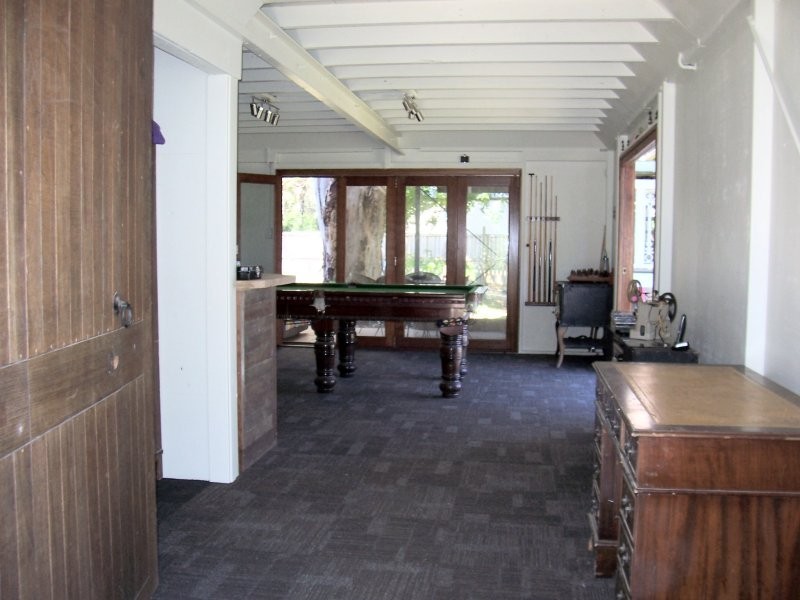 24 CITRON ST, Macleay Island QLD 4184
