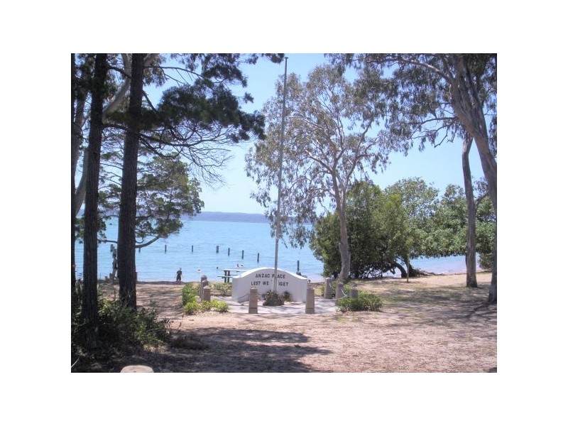 195 Kate Street, Macleay Island QLD 4184