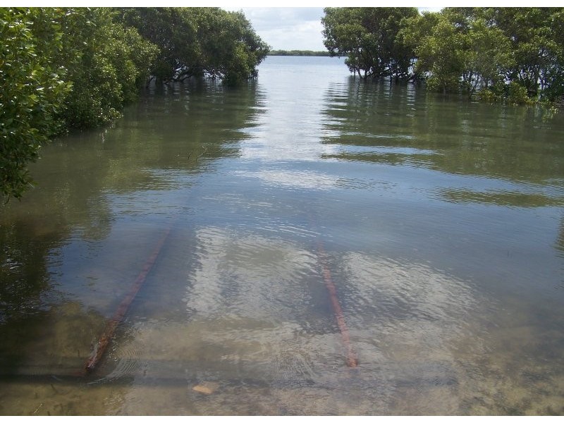 74 Charles Terrace, Macleay Island QLD 4184