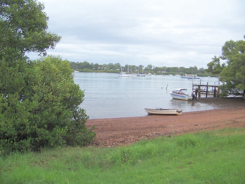 54 MELALEUCA DR, Lamb Island QLD 4184