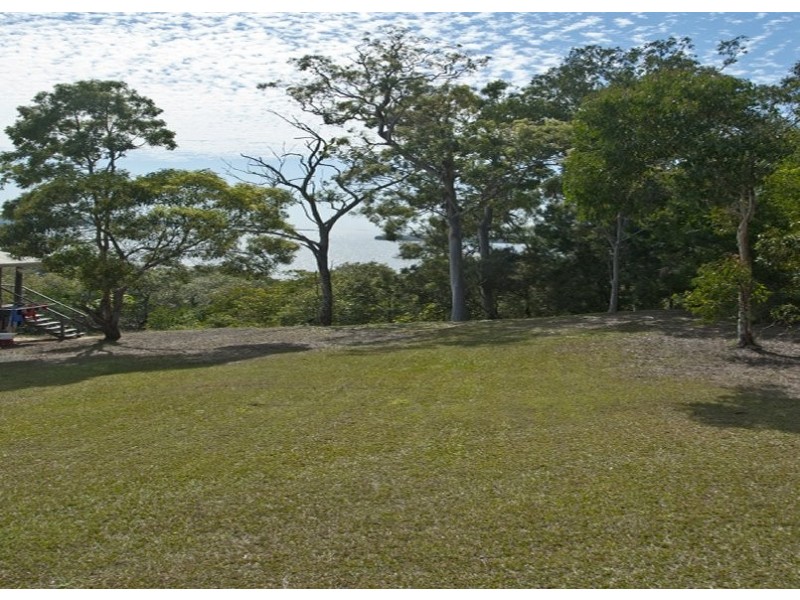54 Timothy Street, Macleay Island QLD 4184