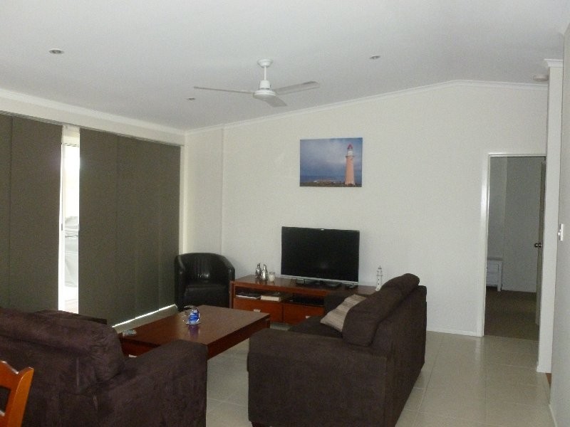 50 EASTBOURNE TERRACE, Macleay Island QLD 4184